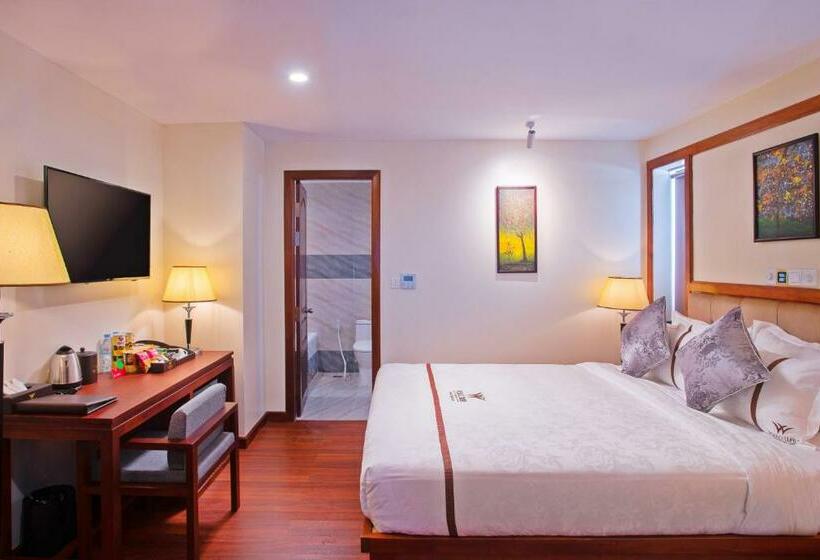 Номер Deluxe Кровать Кинг, Poulo Wai Hotel & Apartment