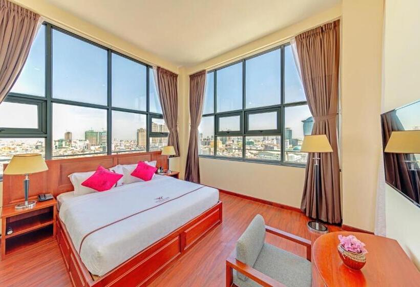 프레지덴셜 스위트, Poulo Wai Hotel & Apartment