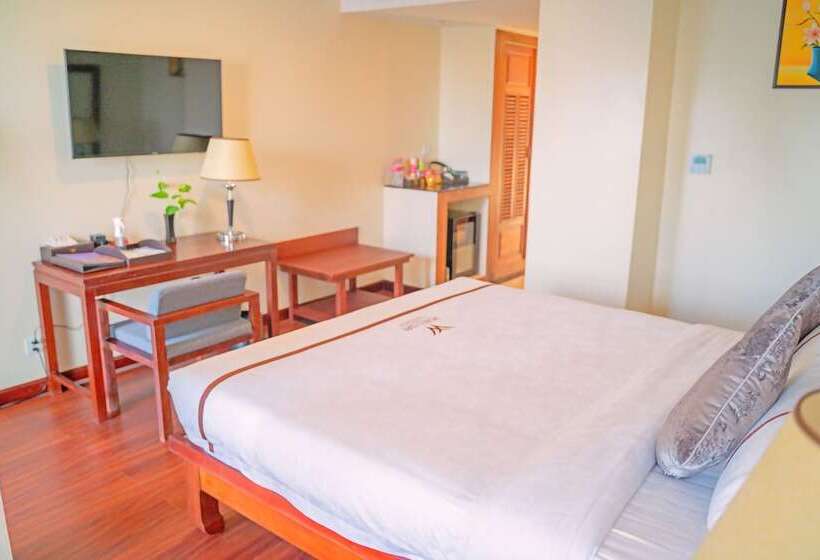Стандартный Номер Кровать Кинг, Poulo Wai Hotel & Apartment