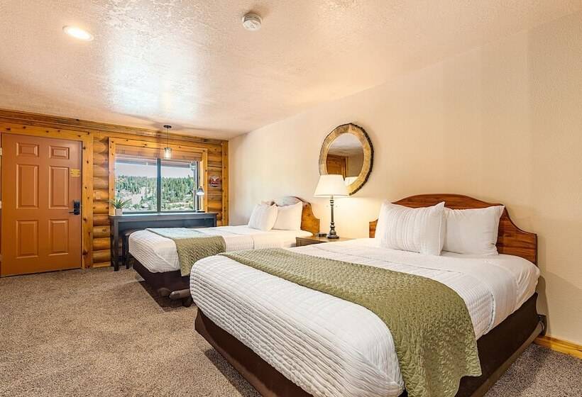 Номер Стандарт 2 Двуспальные Кровати, Duck Creek Village Inn