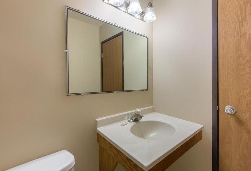 Стандартный Номер Кровать Кинг, Super 8 By Wyndham Youngstown/austintown