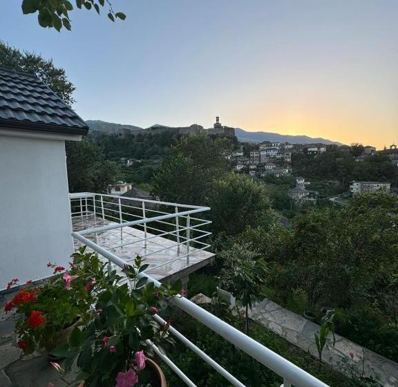 디럭스 스위트, Guest House Argjiro Castle
