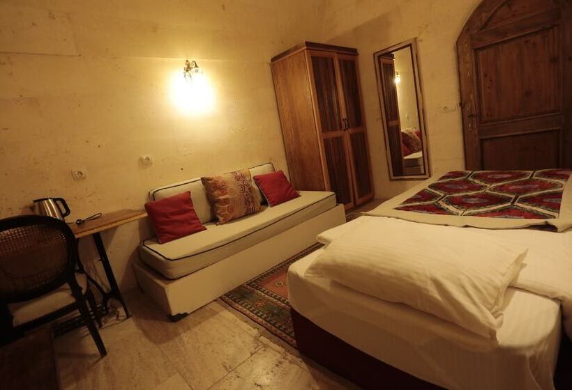 Семейный Номер, Corner In Cappadocia