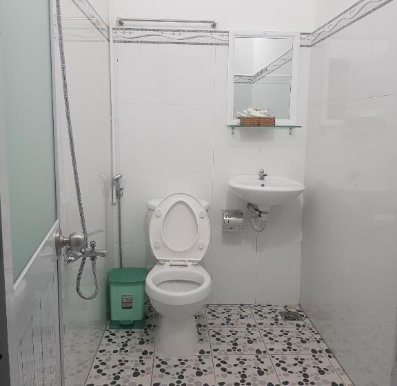 اتاق استاندارد چهار تخته, Tai Tri Guest House
