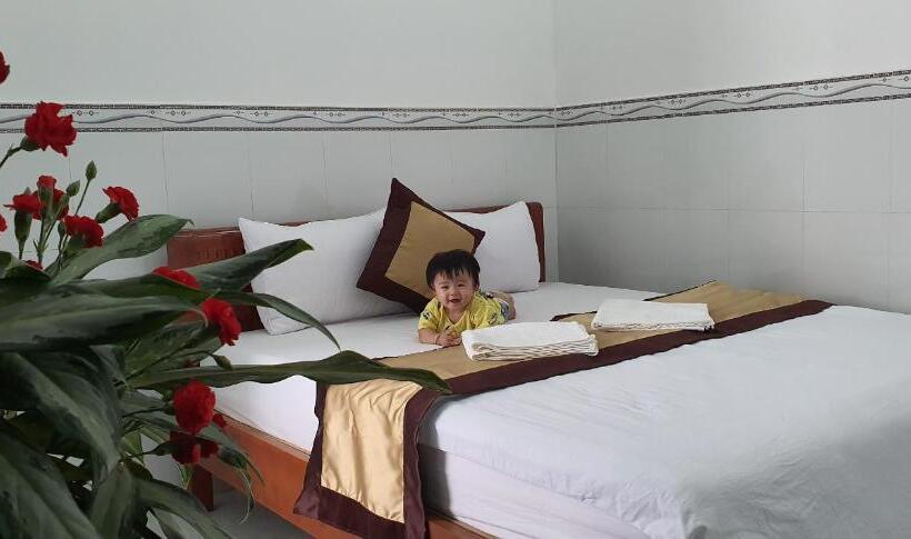 اتاق لوکس, Tai Tri Guest House