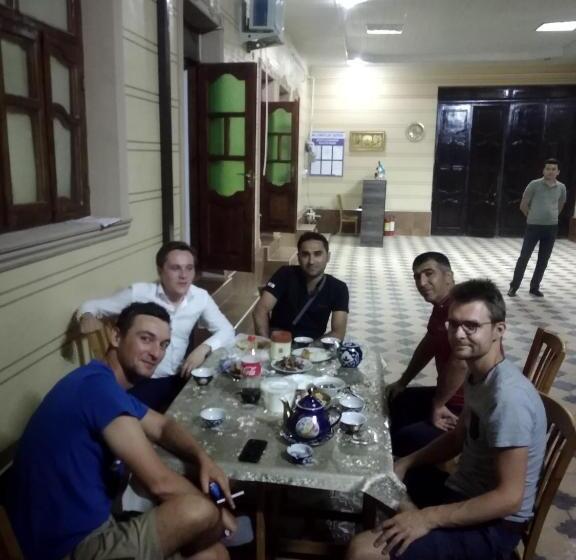 Четырехместный Номер Стандарт, Zarin Guest House B&b
