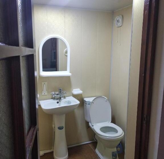 Номер Стандарт Трехместный, Zarin Guest House B&b