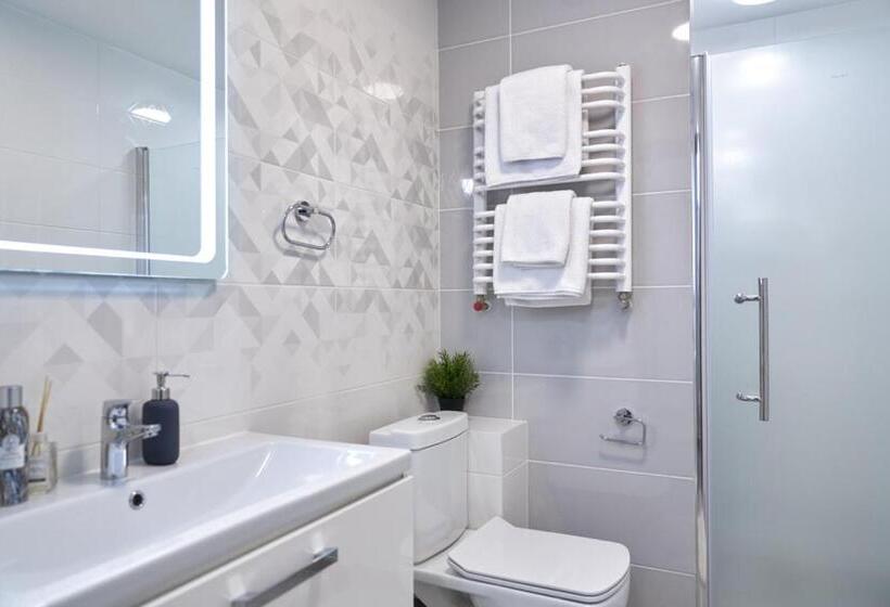 Студия Стандарт, Villa Gor