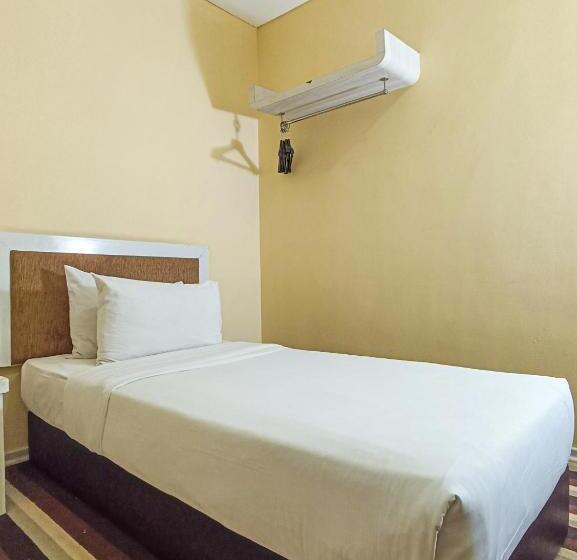 غرفة قياسية فردية, First Residence Hotel By Rvh