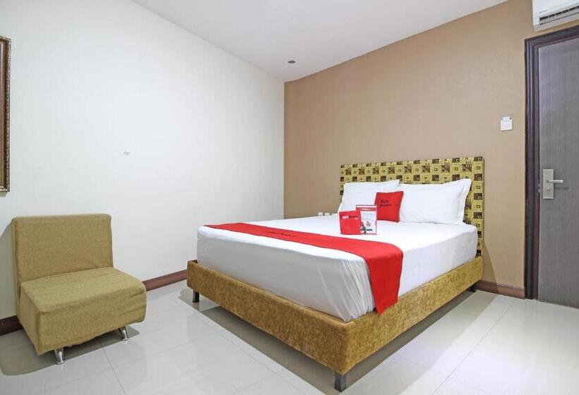 اتاق لوکس, Reddoorz Near Uns Solo