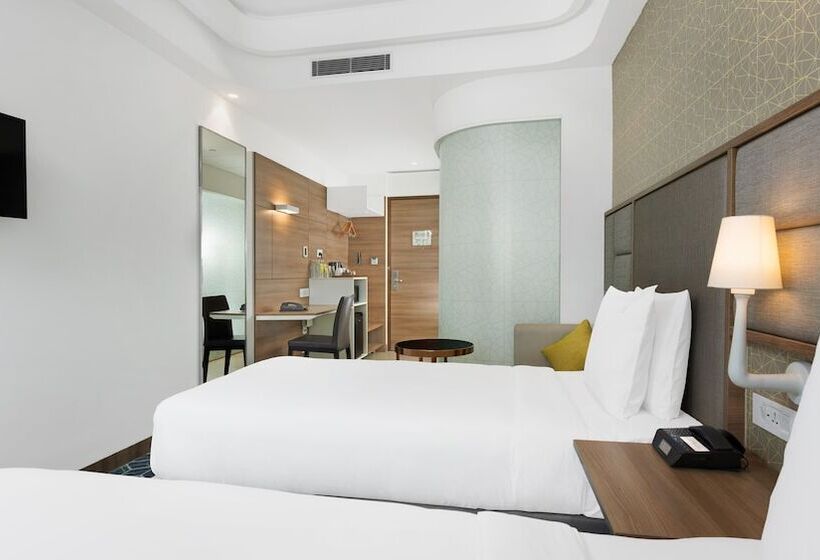 带城市景观的标准间, Holiday Inn Gurugram Sector 90, An Ihg