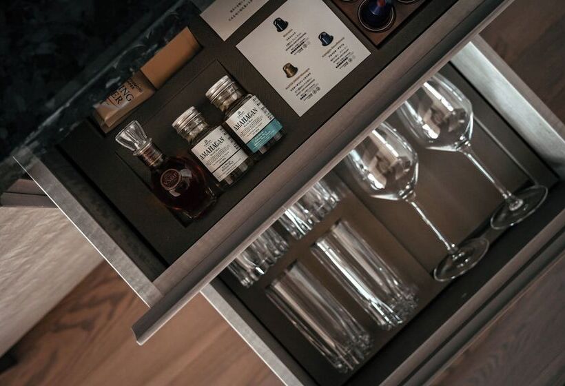 Номер Deluxe Вид на Город, Four Seasons Hotel Tokyo At Otemachi