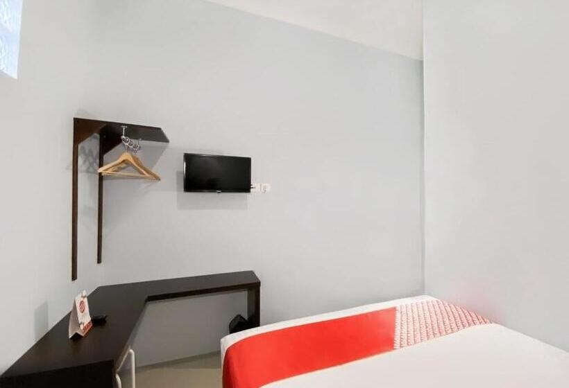 غرفة قياسية, Reddoorz Syariah Near Pantai Padang 2