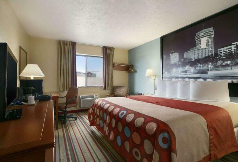 Номер Стандарт, Super 8 By Wyndham Park City/north Wichita Area