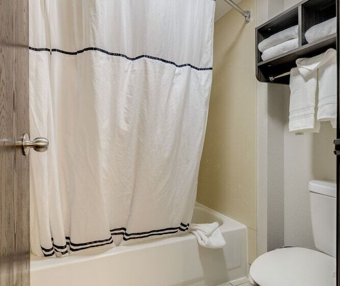 Sviitti, Alexis Inn And Suites