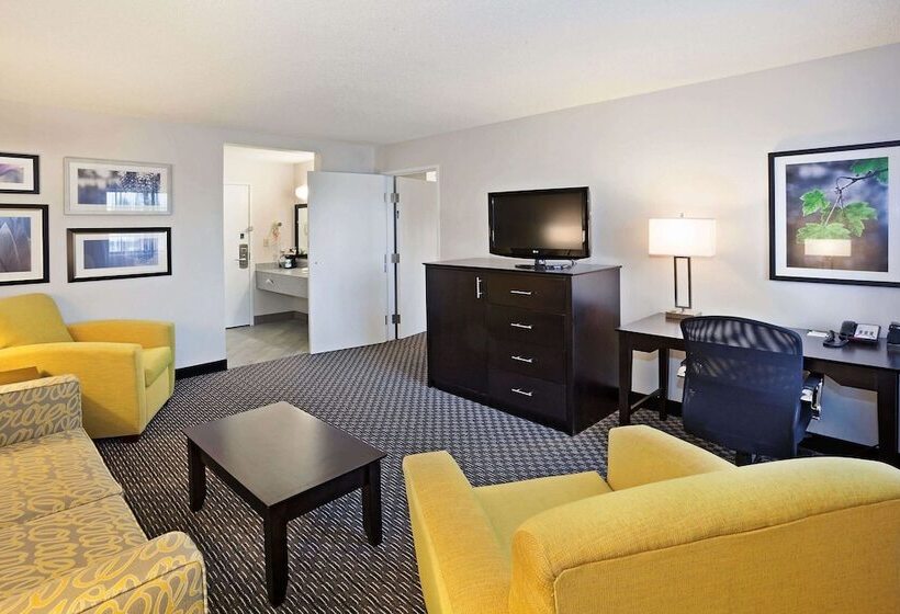 Люкс, La Quinta By Wyndham Denver Englewood Tech Ctr