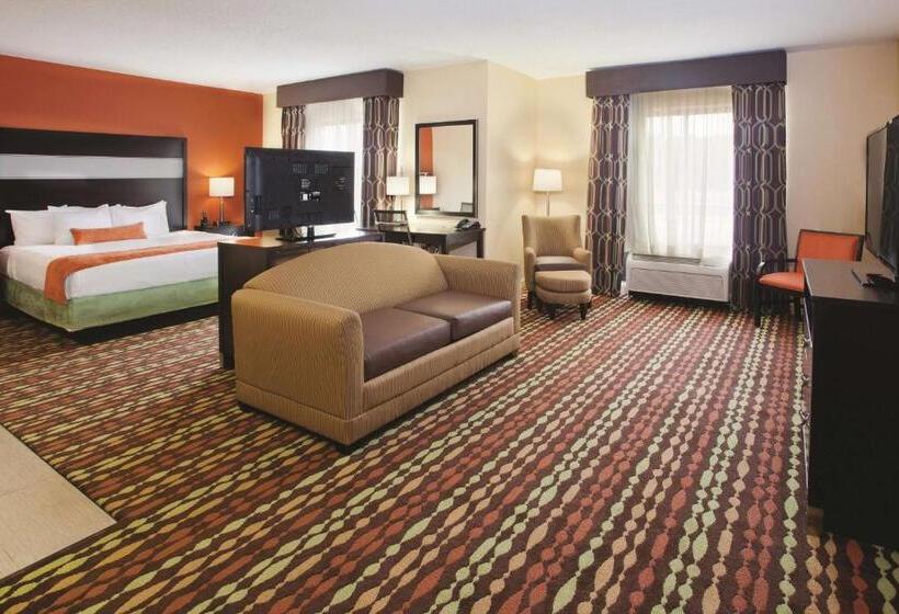 Семейный Номер Deluxe, La Quinta By Wyndham Florence