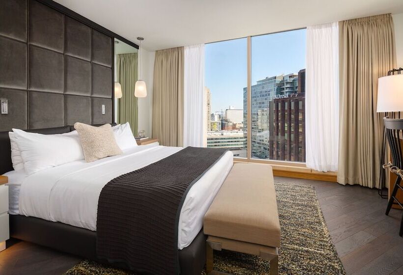 Люкс Клуб, The Windsor Suites Philadelphia