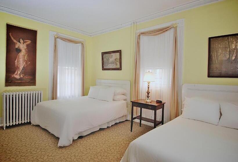 スーペリアールーム, Yankee Peddler Inn
