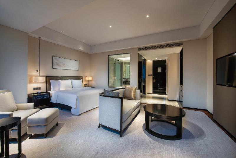 استودیوی استاندارد, Apartamentos Vértice Bib Rambla