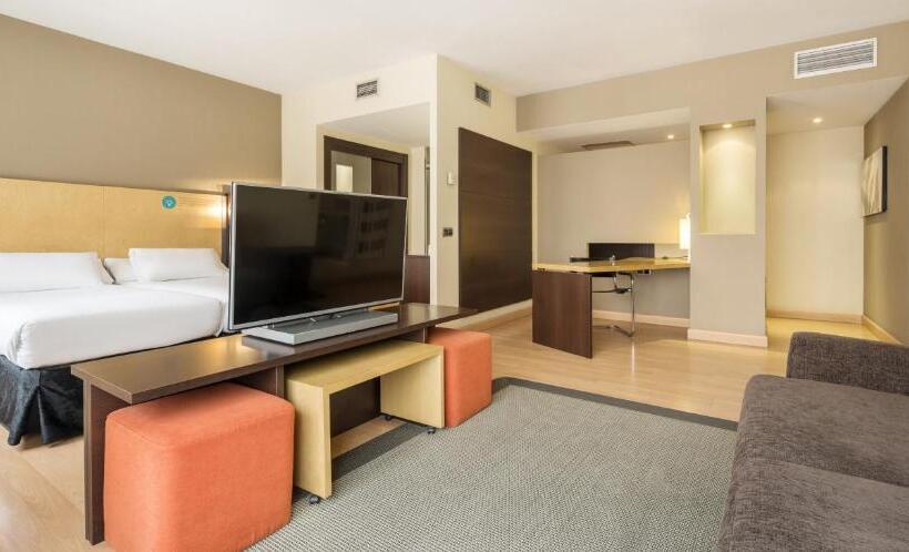 Номер Премиум, Ilunion Suites Madrid