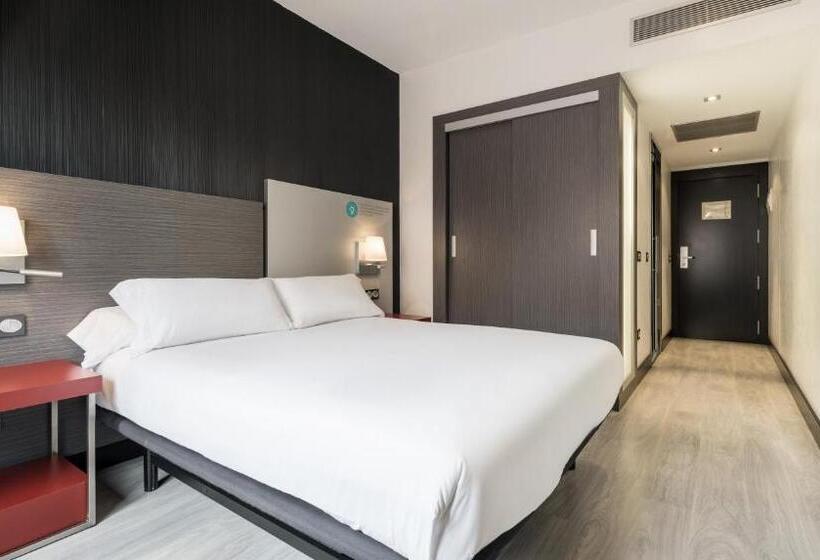 Номер Стандарт, Ilunion Suites Madrid