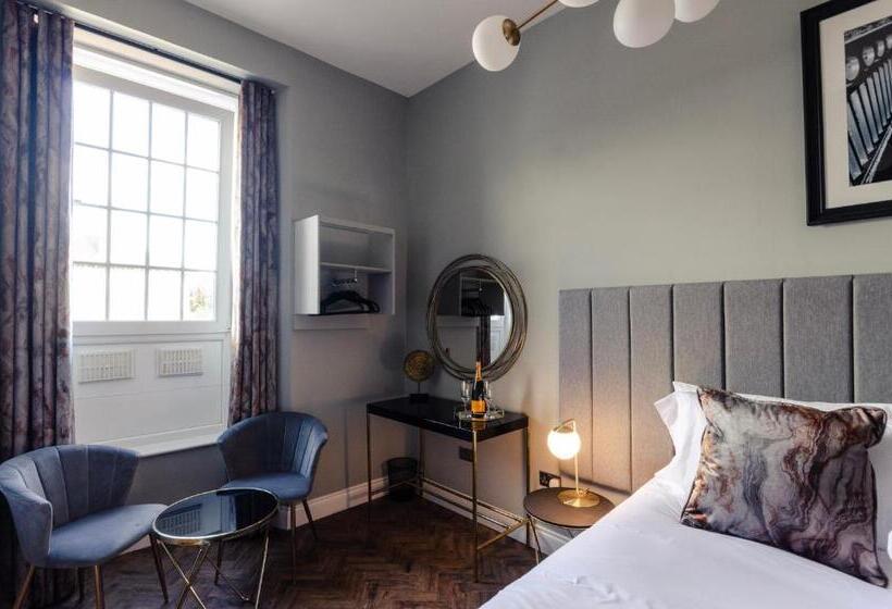 Номер Стандарт, Sweeney Apartments & Rooms