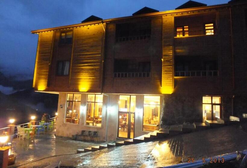 Family Suite, Yedigoller Hotel & Restaurant