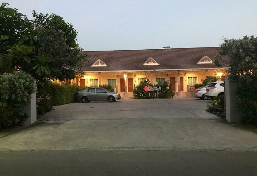 스탠다드 룸, Suksopha Resort