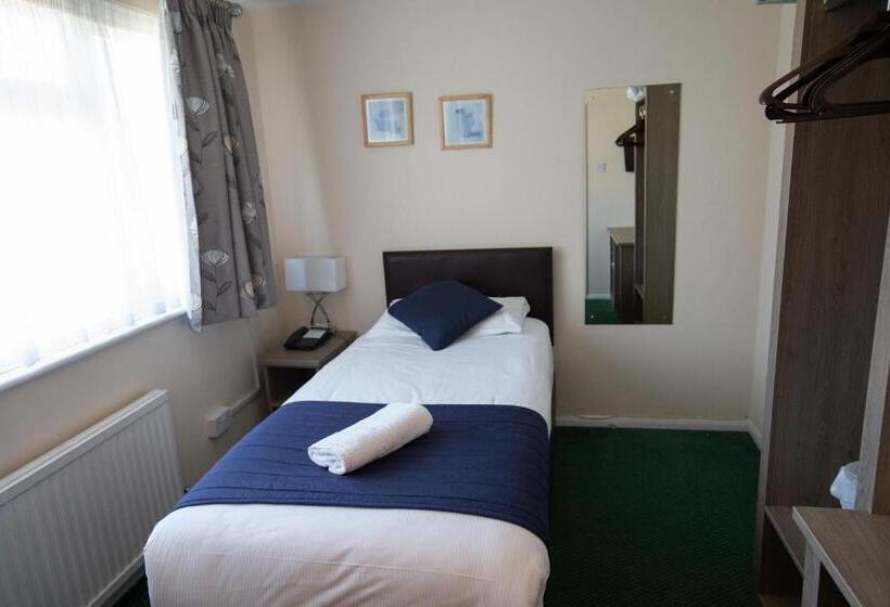 Номер Стандарт Индивидуальный, Corner House Hotel Gatwick With Bookable Holiday Parking