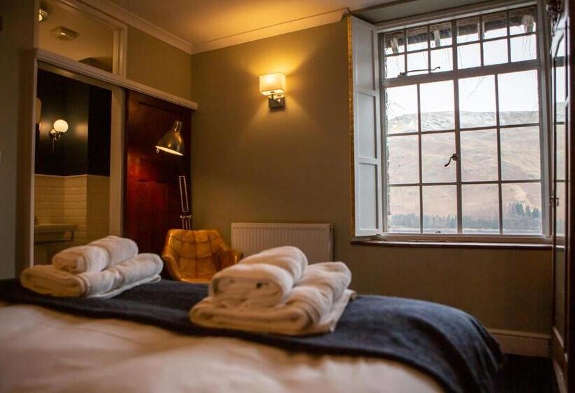 Люкс с Балконом, Haweswater Hotel