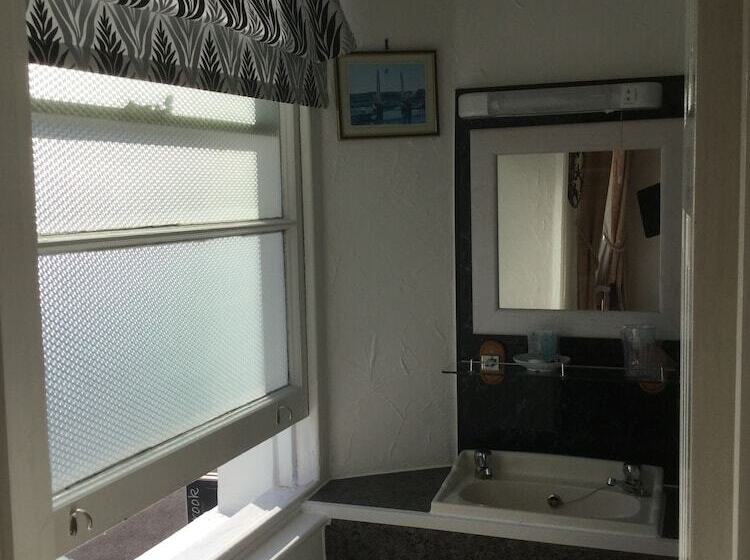 Номер Стандарт, Newburgh Guesthouse