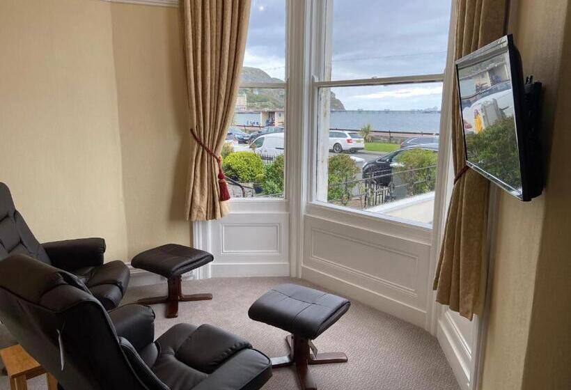 Люкс Deluxe Вид на Море, The Shelbourne   Exclusivley For Adults