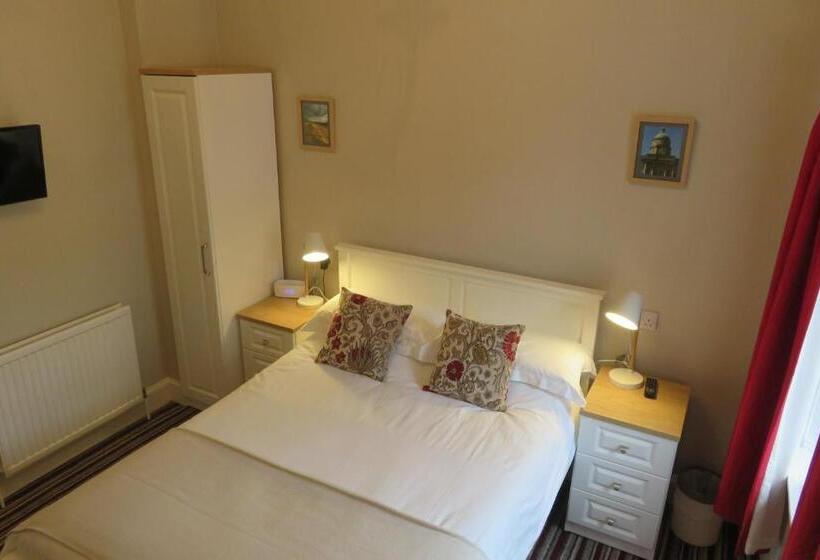 Номер Стандарт, West End Guest House