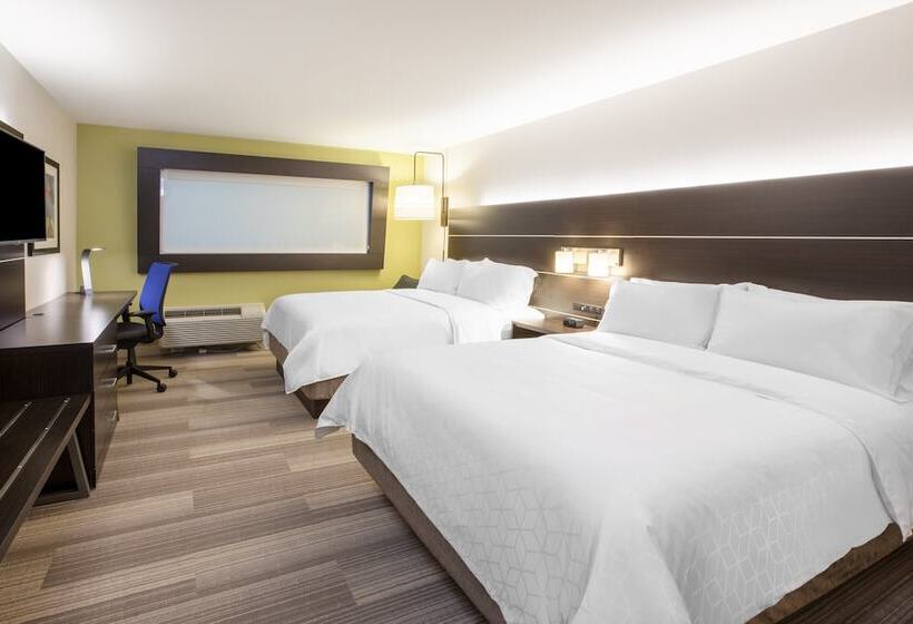Номер Стандарт 2 Двуспальные Кровати, Holiday Inn Express Durango Downtown  Animas River