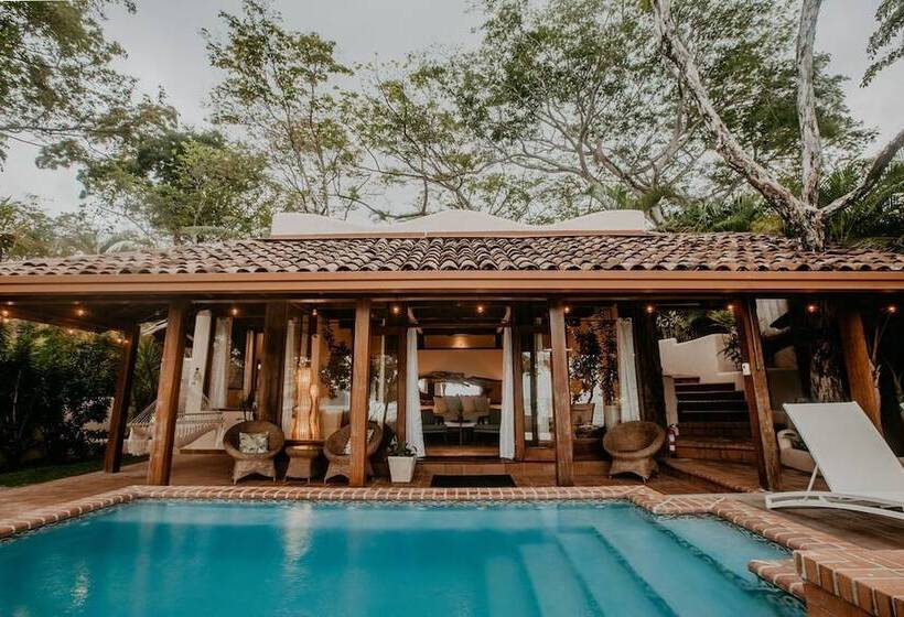 Дом 1 Спальня, Sansara Surf Yoga & Resort