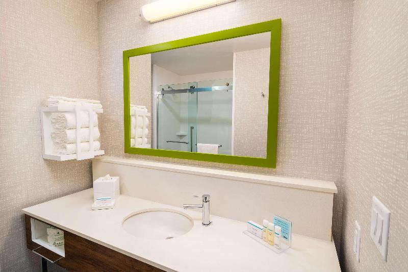 스탠다드 룸 킹사이즈 침대, Hampton Inn & Suites Imperial Beach San Diego