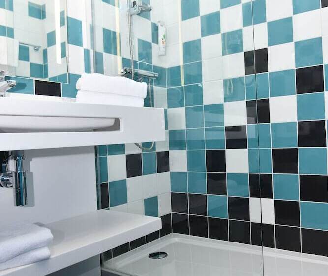 コンフォートルーム, Ibis Styles Avignon Sud