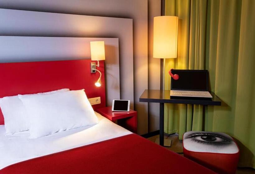 Номер Стандарт Двуспальная Кровать, Ibis Styles Avignon Sud