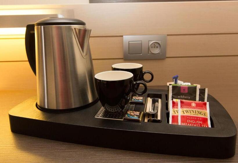 Номер Стандарт, B&b Hotel Mons Centre