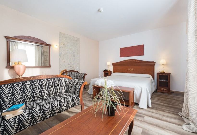 Номер Deluxe, Monnaber Nou Finca Hotel & Spa