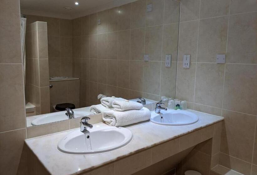 Номер Executive, London Beach Country Hotel & Golf Club