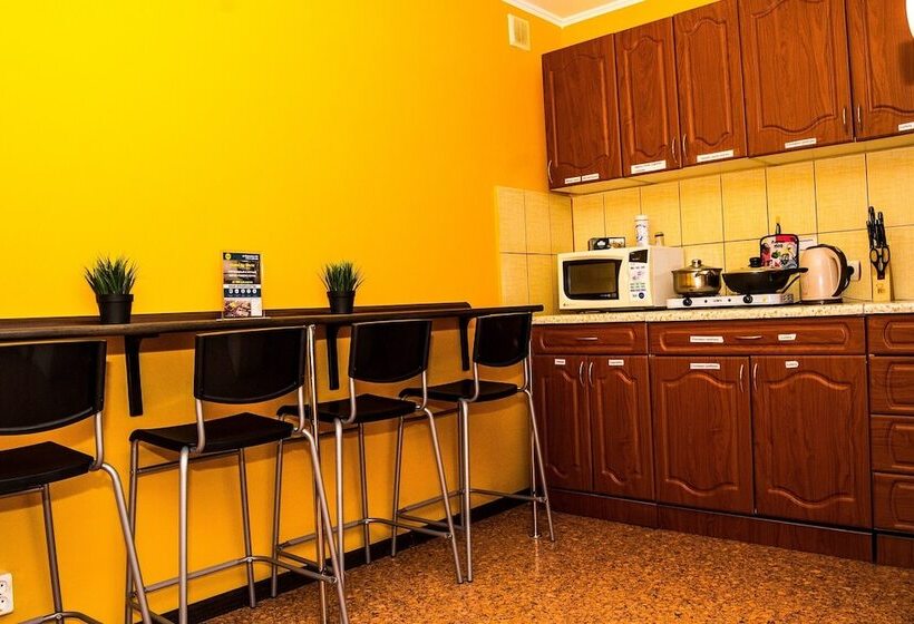Кровать в Общей Комнате, Hostel My World
