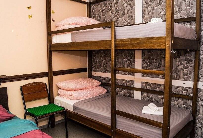 Семейный Номер, Hostel My World