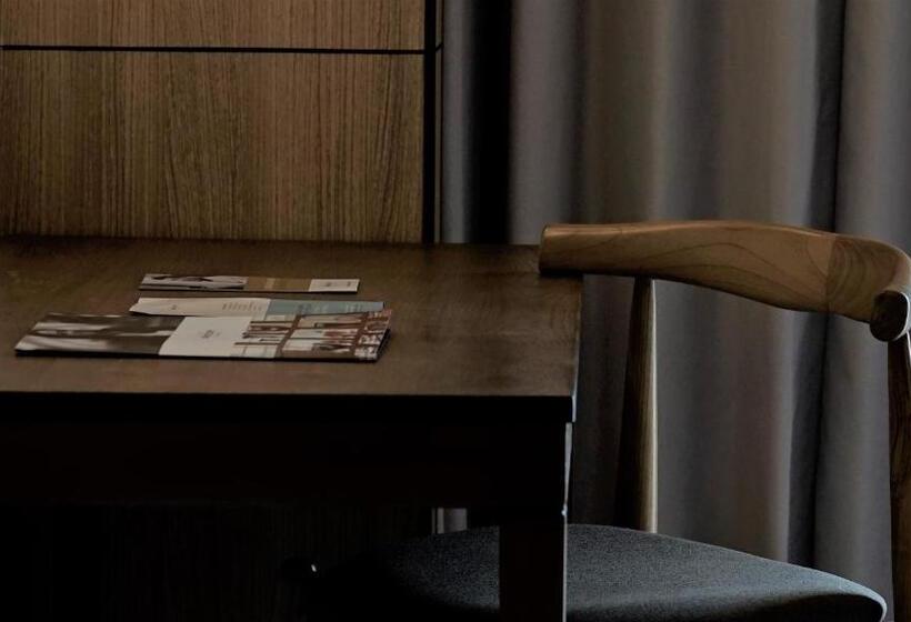 Номер Superior Кровать Кинг, Mercure Samarinda