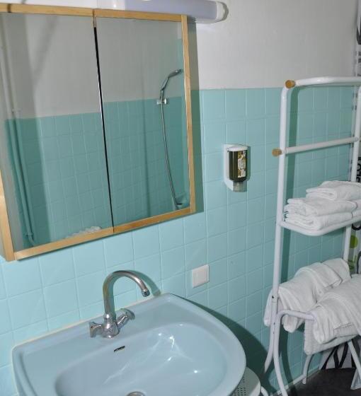 Номер Стандарт Трехместный, Citotel Hôtel Cesar