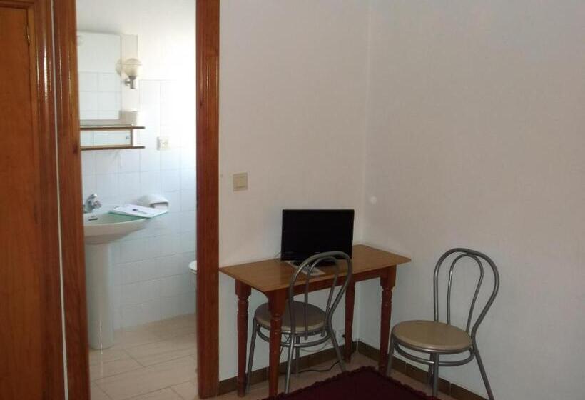 Номер Стандарт, Hostal San Francisco