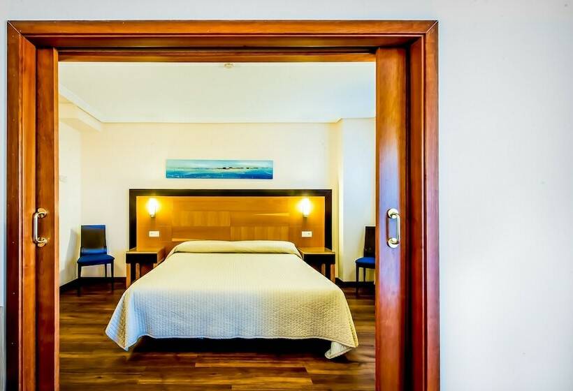 Suite Familiar, Bonalba Alicante 4* Sup