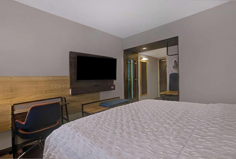 Студио Executive, Park Plaza Victoria London