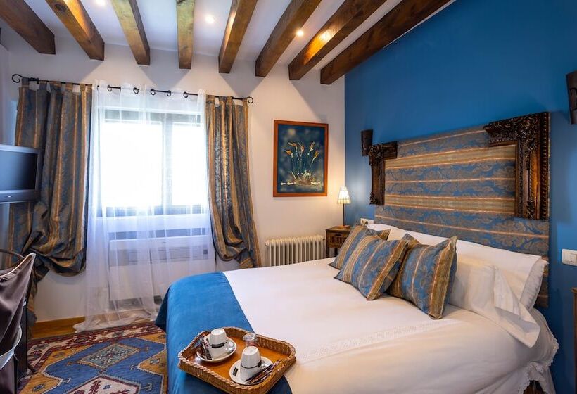 Номер Стандарт, Posada De Eufrasio